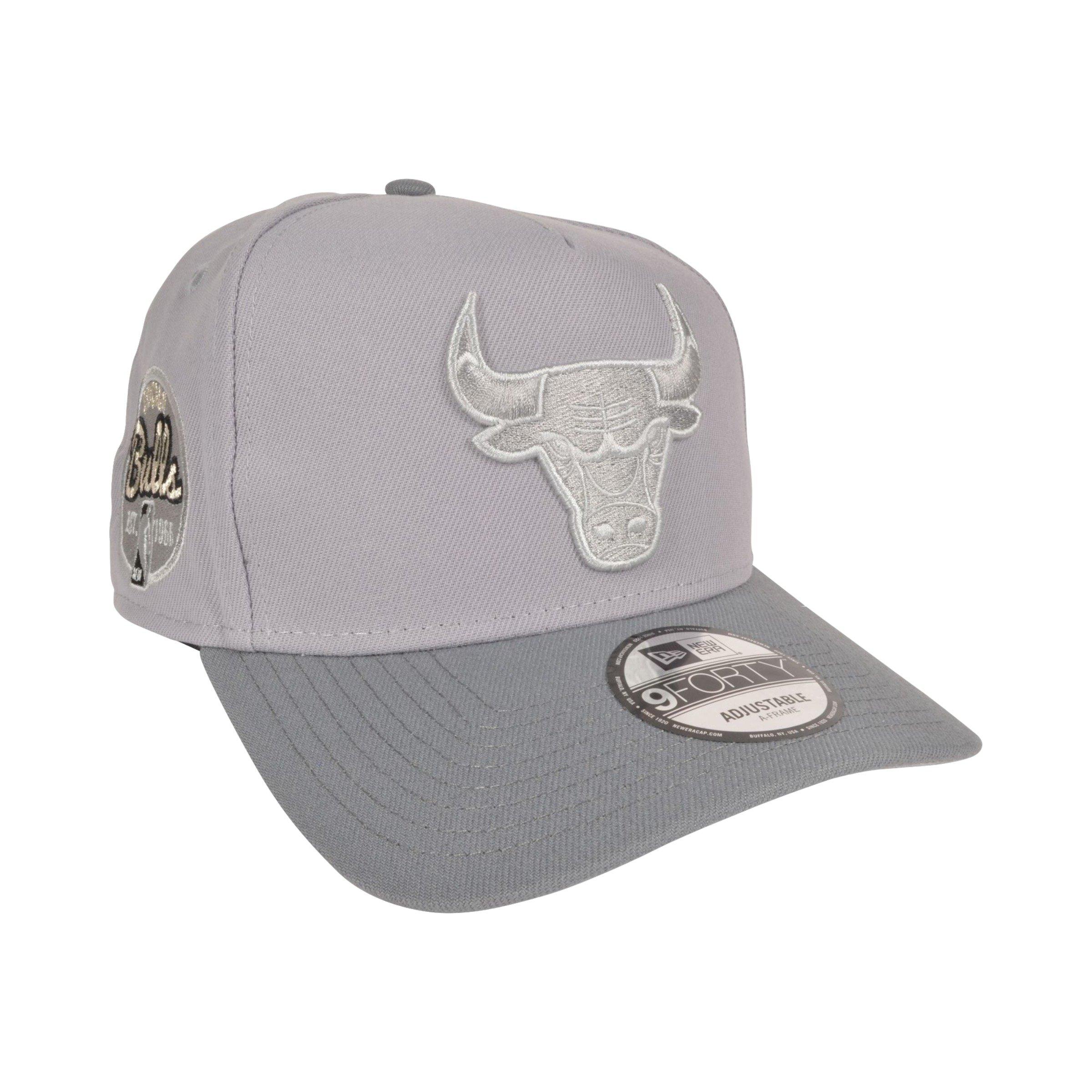 New Era Chicago Bulls Retro 4 9FORTY Adjustable Hat - Wet Cement
